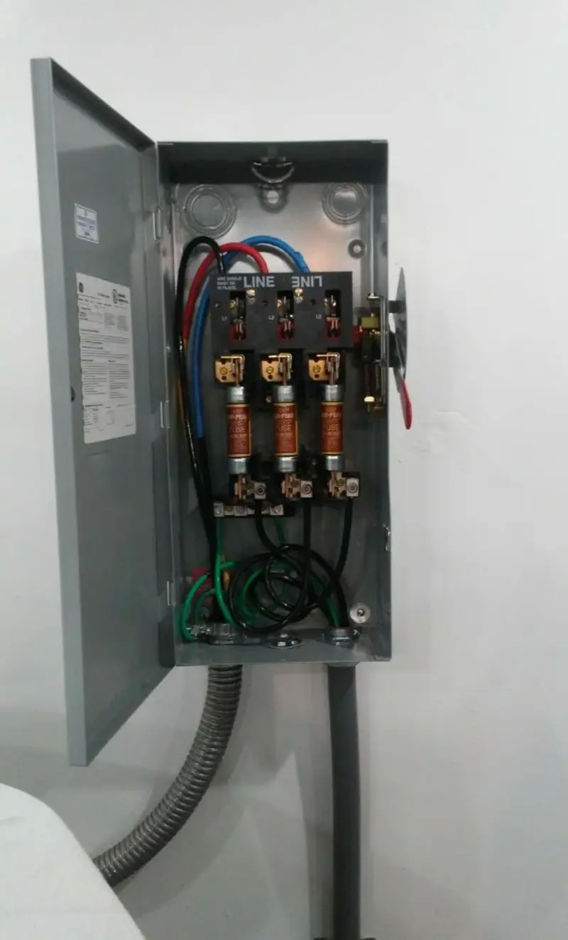 Three-phase disconnect switch installed for Smoke Detector Installation in Whitefish Bay